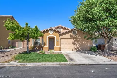 2725 La Montana St, Las Vegas, NV 89108