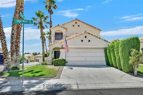 2833 Edge Rock Cir, Las Vegas, NV 89117