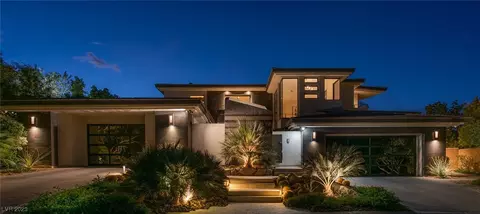 16 Sun Glow Ln, Las Vegas, NV 89135