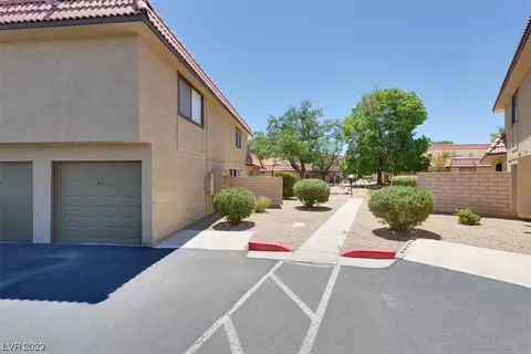 641 Pepper Tree Cir, Henderson, NV 89014