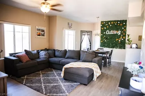 9303 Gilcrease Ave #1221, Las Vegas, NV 89149
