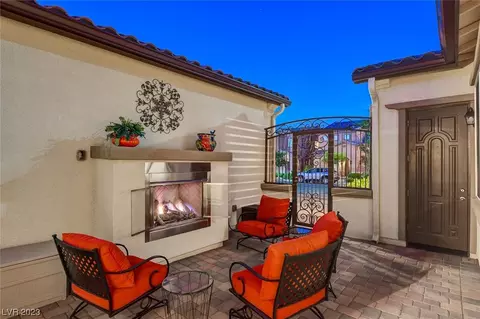 1985 Galleria Spada St, Henderson, NV 89044