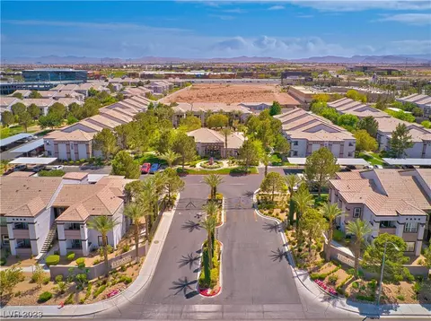 7255 W Sunset Rd #2124, Las Vegas, NV 89113