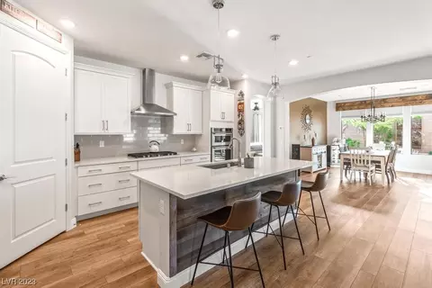 89 Lake Oasis St, Henderson, NV 89011