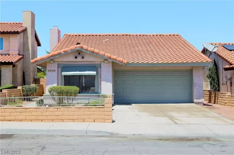 3320 Bridgeport Dr, Las Vegas, NV 89121
