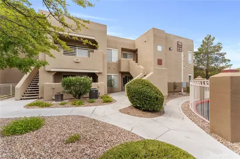 1900 Tierra Vista Dr #104, Las Vegas, NV 89128