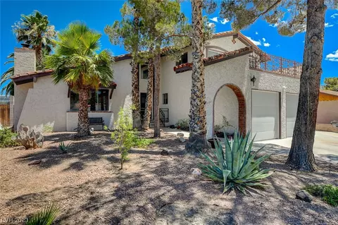 1527 Mancha Dr, Boulder City, NV 89005
