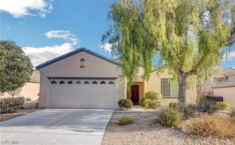 2476 Luminous Stars St, Henderson, NV 89044