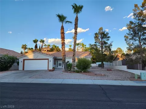 950 Santa Fe Dr, Mesquite, NV 89027
