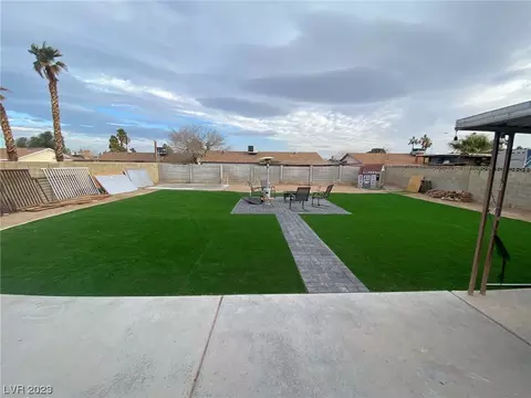 4150 E Wyoming Ave, Las Vegas, NV 89104