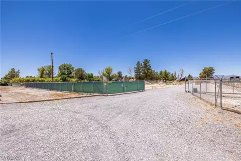5150 S Squaw Valley Rd, Pahrump, NV 89061