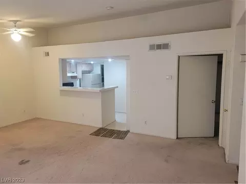 1830 N Pecos Rd #229, Las Vegas, NV 89115