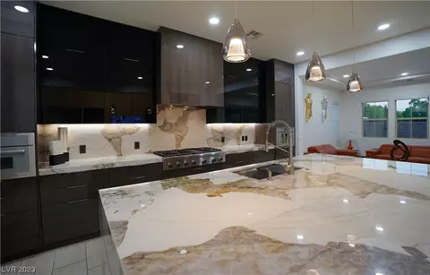 4007 Villa Rafael Dr, Las Vegas, NV 89141