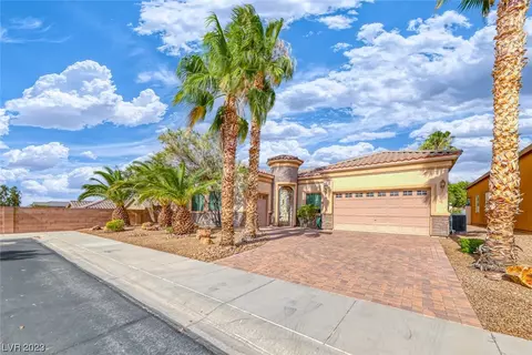 246 Calle Palacio St, Henderson, NV 89012