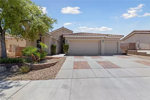 8245 Jo Marcy Dr, Las Vegas, NV 89131