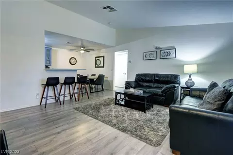 5251 Lindell Rd #205, Las Vegas, NV 89118