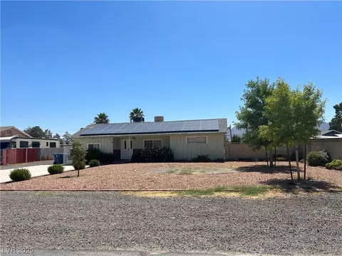 2232 N Gateway Rd, Las Vegas, NV 89115