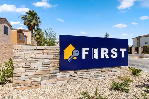 6884 Prairie Pearl St, Las Vegas, NV 89148