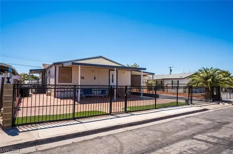 6071 Yellowstone Ave, Las Vegas, NV 89156