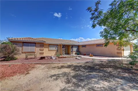 1800 E Deerskin St, Pahrump, NV 89048