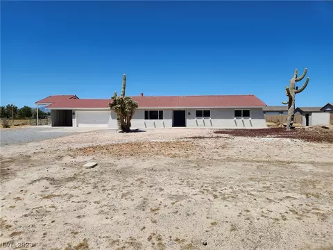 2770 Rainbow Ave, Pahrump, NV 89048