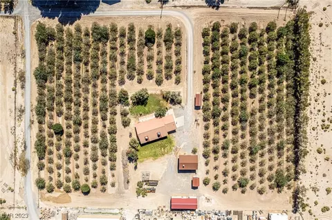 2691 Lorelie St, Pahrump, NV 89048