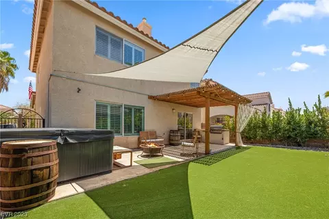 7535 Aurora Glow St, Las Vegas, NV 89139