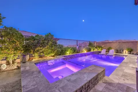 12345 Middle Creek St, Las Vegas, NV 89138