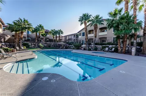 2305 W Horizon Ridge Pkwy #1411, Henderson, NV 89052