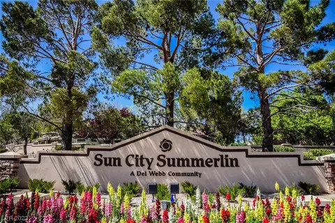 2705 Valley Downs Dr, Las Vegas, NV 89134