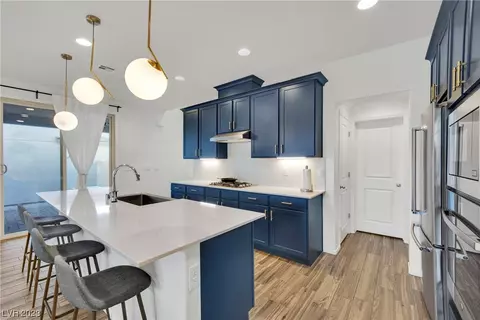 932 E Sunset Rd, Henderson, NV 89011 photo 10