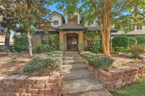 13 Quail Run Rd, Henderson, NV 89014