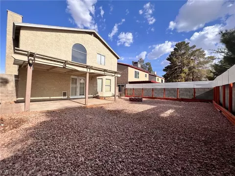 1125 S Christy Ln, Las Vegas, NV 89142