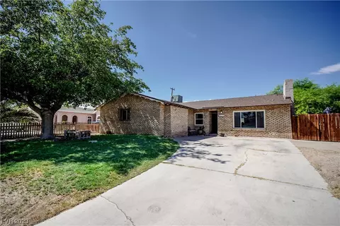 4012 Esmeralda Ave, Las Vegas, NV 89102