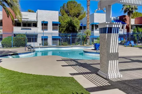 2631 Red Rock St #202, Las Vegas, NV 89146