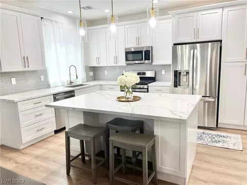 11963 Prada Verde Dr, Las Vegas, NV 89138