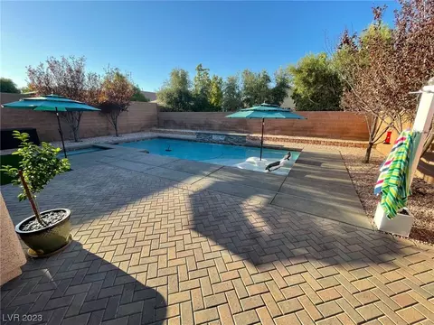 10408 Bays Mountain Ave, Las Vegas, NV 89166