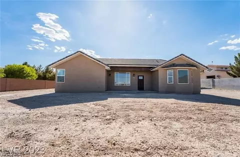 10406 Homestead Rd, Las Vegas, NV 89143