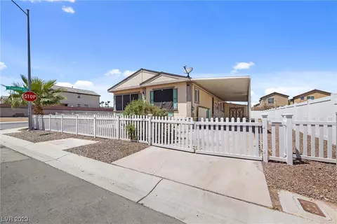 6312 Sabora Ave, Las Vegas, NV 89122