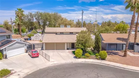 555 Sheffield Dr, Henderson, NV 89014