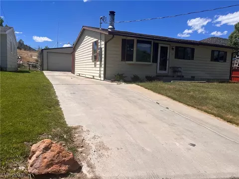 11 Carson Ct, Ely, NV 89301 photo 4