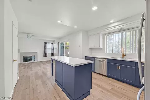 2134 Eaglecloud Dr, Henderson, NV 89074 photo 8