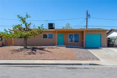 125 Maple St, Henderson, NV 89015