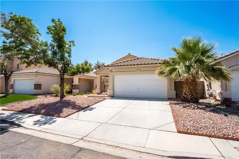 1129 Country Shadows Way, Las Vegas, NV 89123