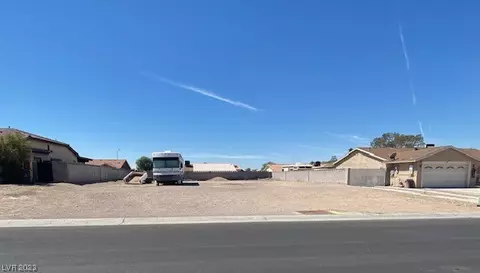 6055 Sundoro Dr, Las Vegas, NV 89110