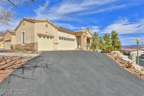 239 Garrett Ln #3, Boulder City, NV 89005
