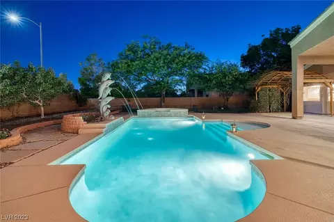 339 Chaplin Cove Ave, Las Vegas, NV 89183