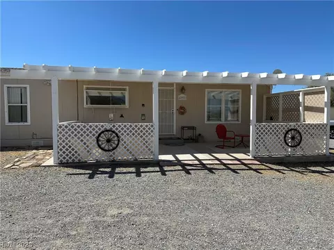 691 Munsell Way, Pahrump, NV 89060