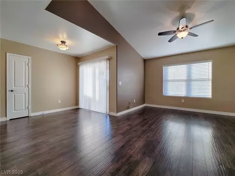 7255 W Sunset Rd #2140, Las Vegas, NV 89113