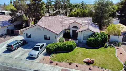 6341 Shadow Glen Ln, Las Vegas, NV 89108